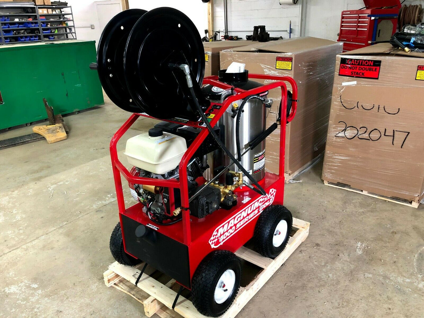 Magnum 4000 Basic Power Washer Package
