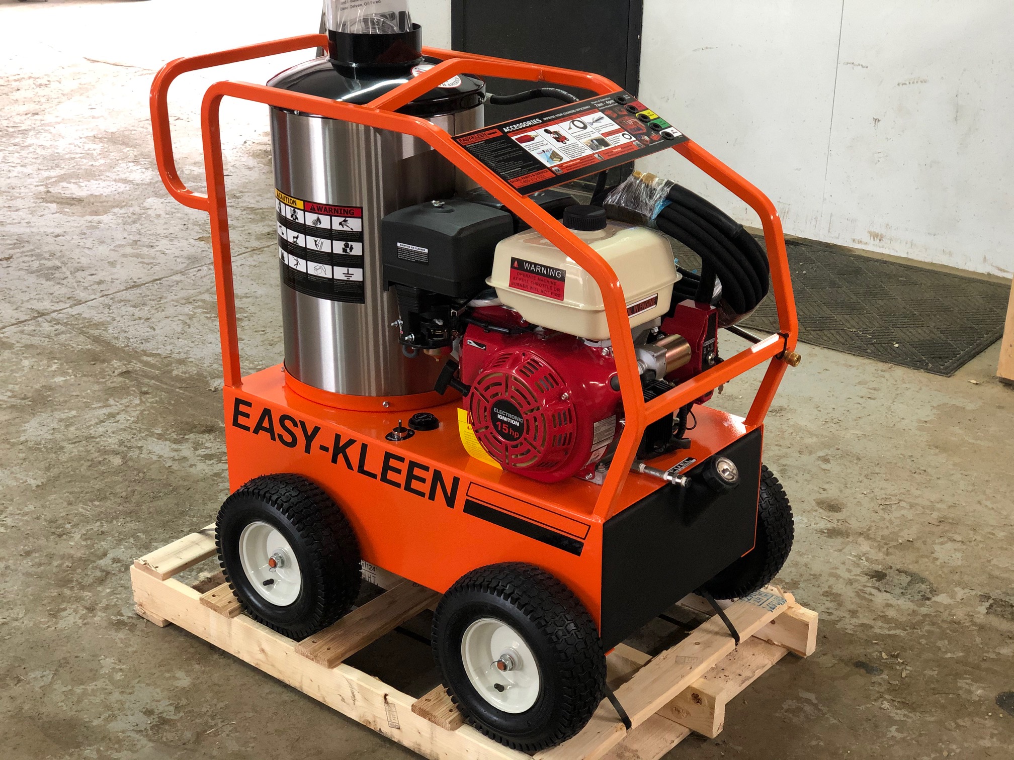 Easy Kleen Professional 4000 Psi Gas Hot Water Pressure Washer W